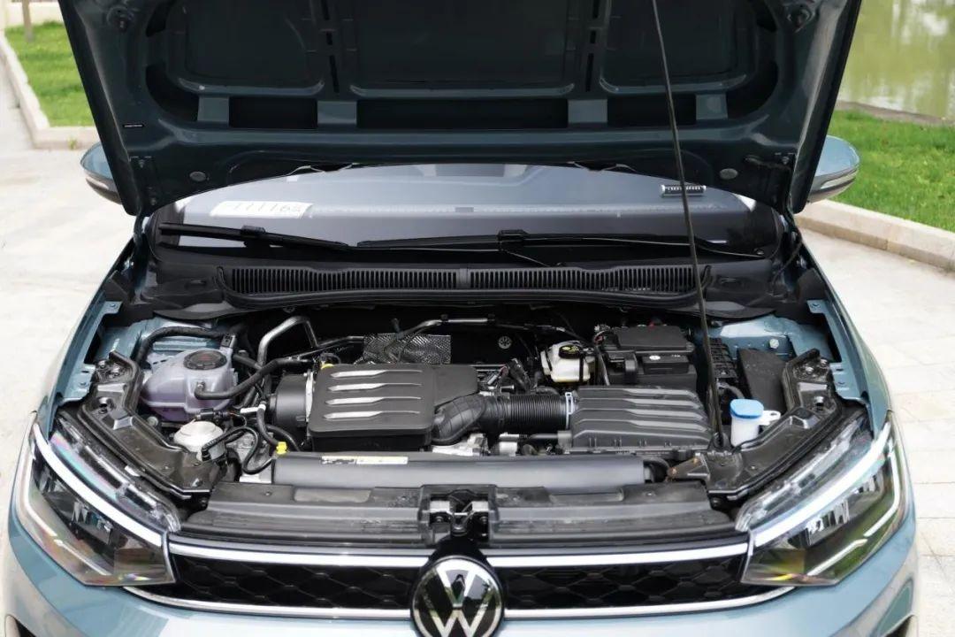 “濃縮”版朗逸,試駕大眾朗逸XR