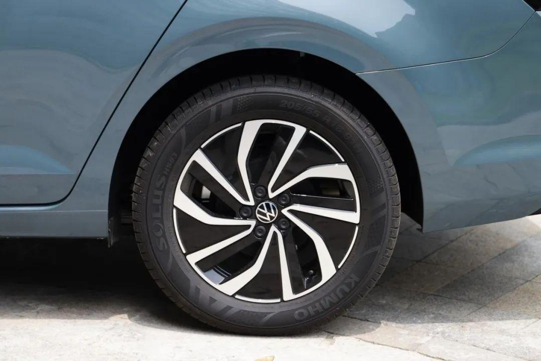 “濃縮”版朗逸,試駕大眾朗逸XR