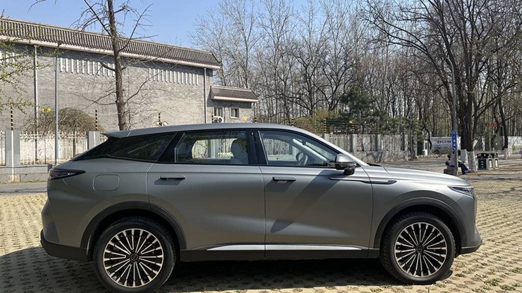 一臺(tái)不輸BBA豪華質(zhì)感的大5座SUV  還有這些亮點(diǎn)