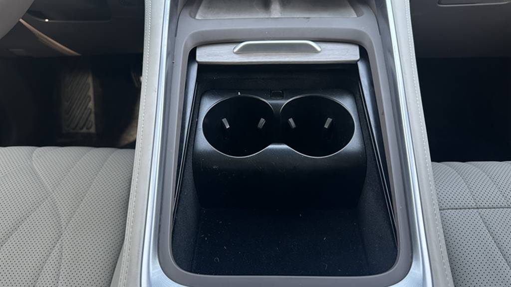 一臺(tái)不輸BBA豪華質(zhì)感的大5座SUV  還有這些亮點(diǎn)