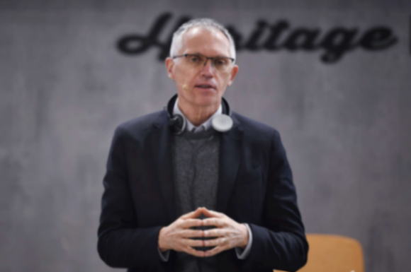 唐唯實“動刀”