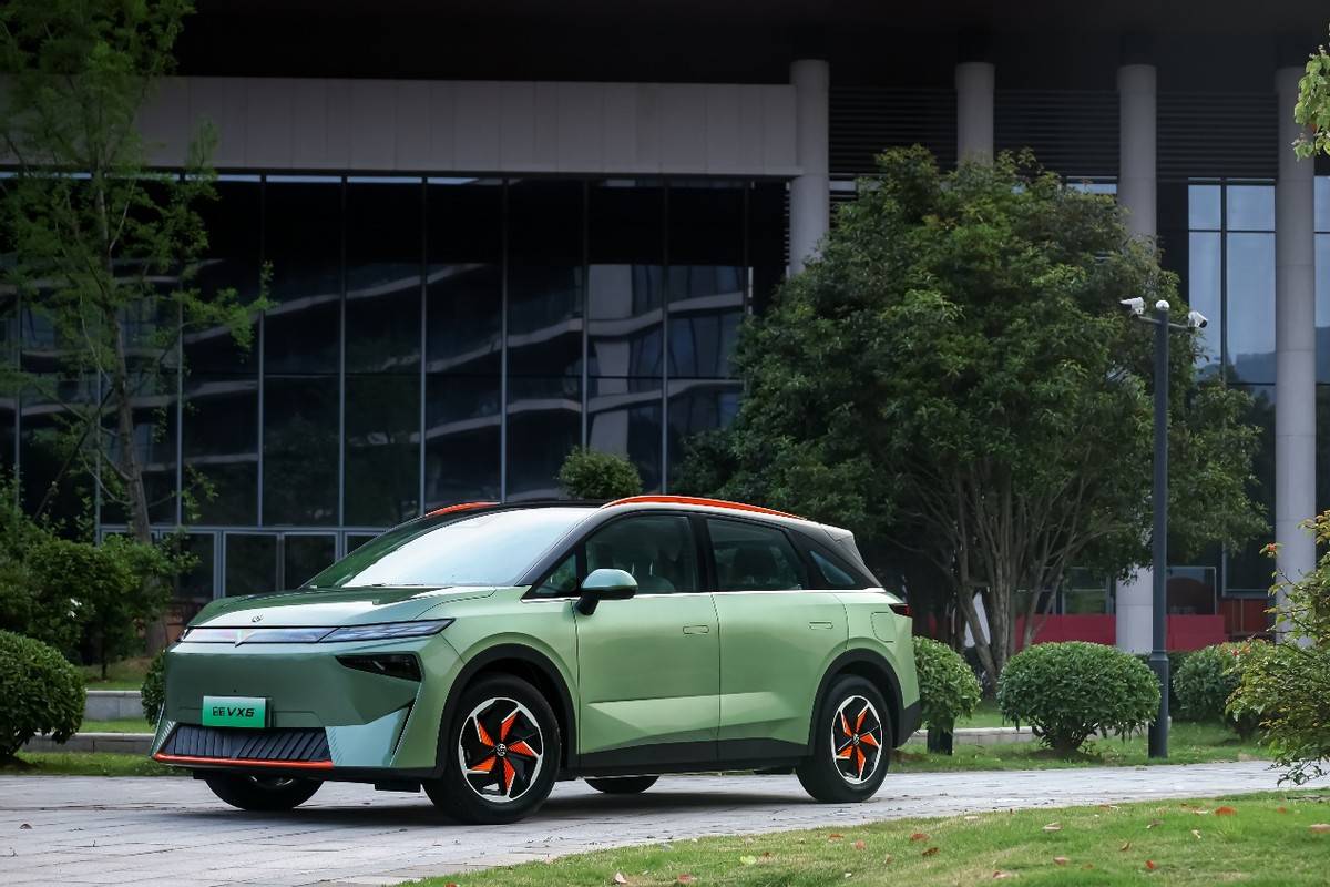 啟辰VX6全系煥新,百變床車“有容乃大”!