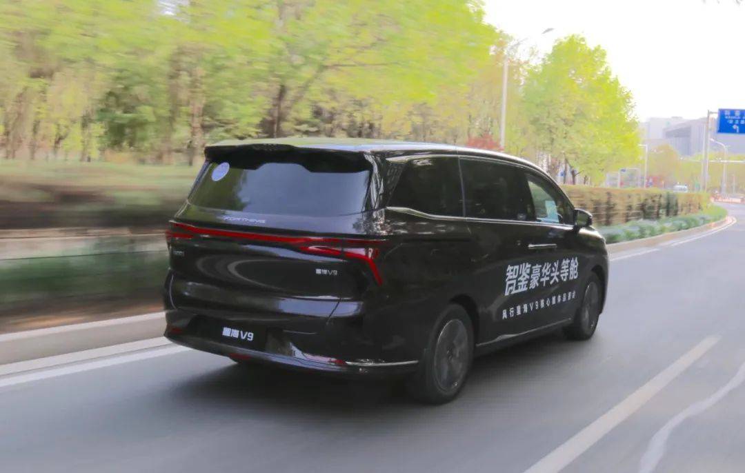 東風風行星海V9,大而全就一定好嗎?