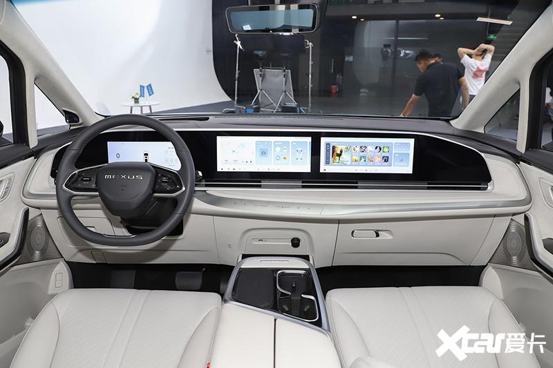 上汽大通大家9混動29.99萬起售!搭1.5T雙電機