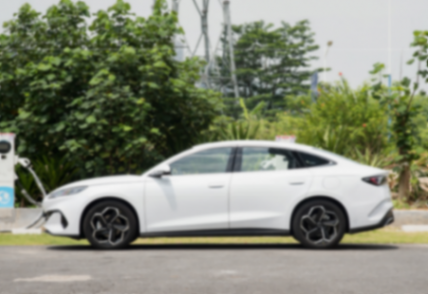 比亞迪海豹06實車進店,與自家秦L同質化,差異在于審美不同