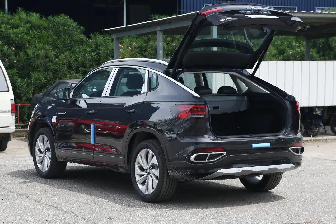 大眾旗下銷量賣的最差的三款SUV,新車三位數(shù),價(jià)格貴、空間小