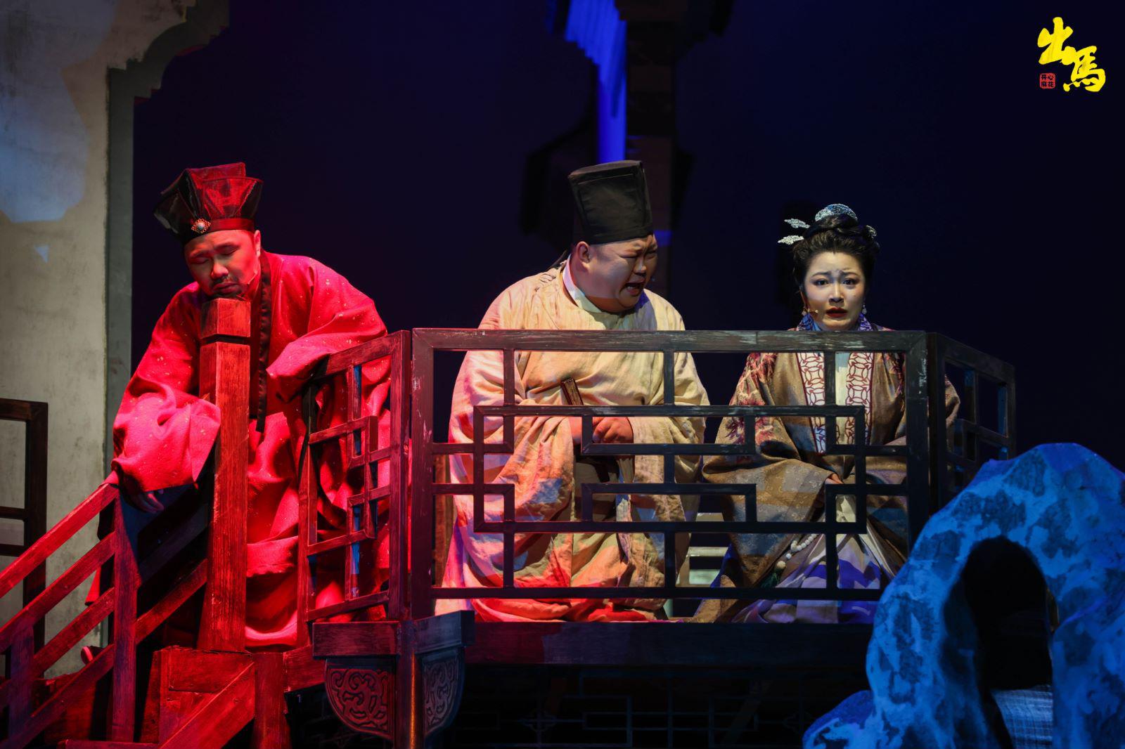 古風懸疑民俗喜劇,開心麻花新戲《出馬》疊加多種元素