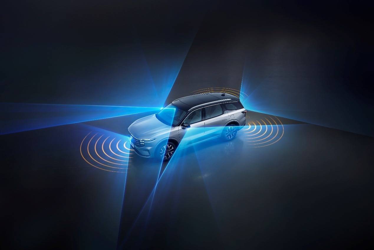 升級540°全景影像,起步價降3000元,2025款福特銳界L 22.68萬起