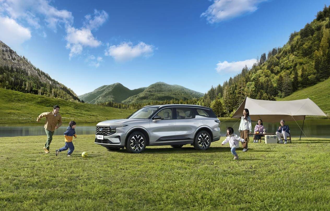 升級540°全景影像,起步價降3000元,2025款福特銳界L 22.68萬起