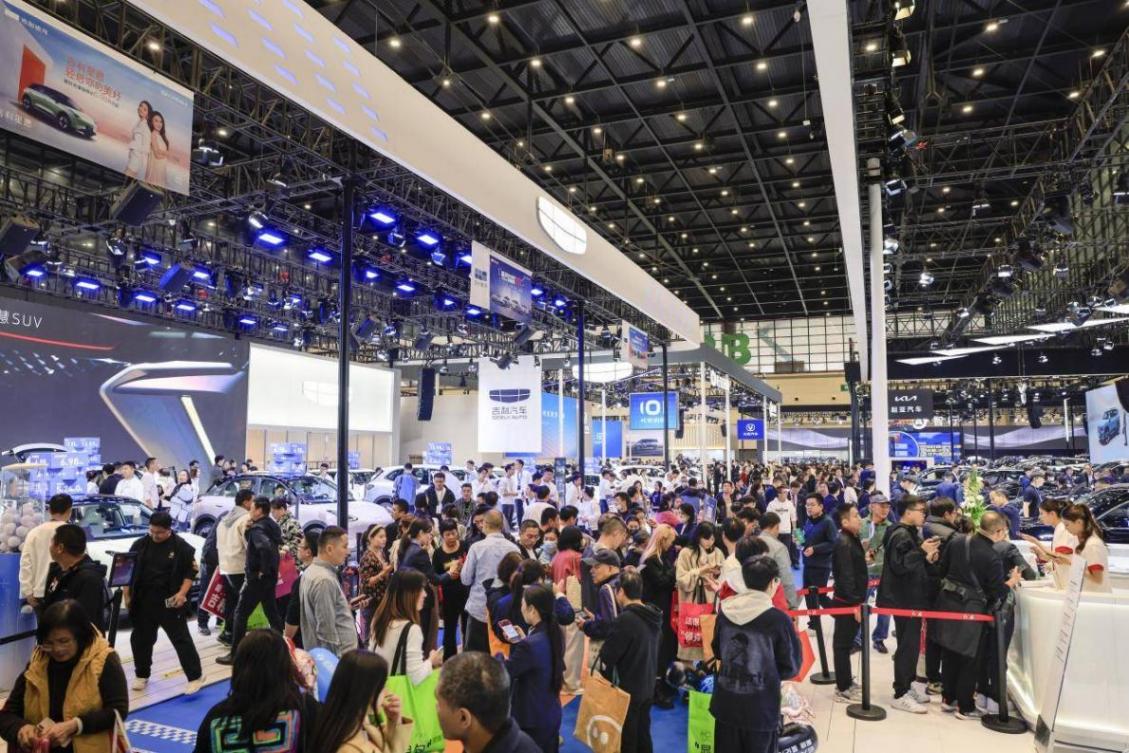 以“質”賦能,向“新”發展——2024鄭州國際車展今日開幕!