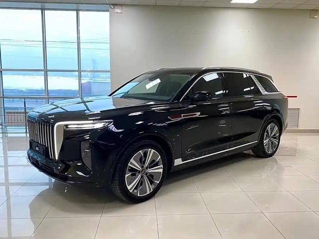 紅旗E-HS9霸氣登場，豪華大氣的設計，競爭凱雷德-有駕