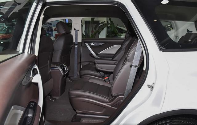 定位緊湊型MPV,13.78萬起售,睿藍8體驗如何?-有駕 定位緊湊型MPV,13.78萬起售,睿藍8體驗如何?-有駕