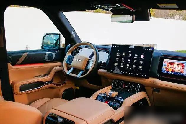 智能硬派新旗艦&mdash;&mdash;方程豹豹8正式上市-有駕