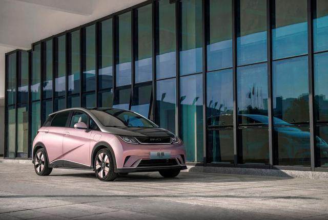 純電小車又多了一個(gè)競(jìng)品，選它還是海豚？-有駕