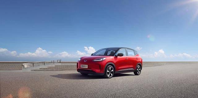 五菱繽果SUV續航破500僅售8萬,新能源代步車普惠時代來臨!