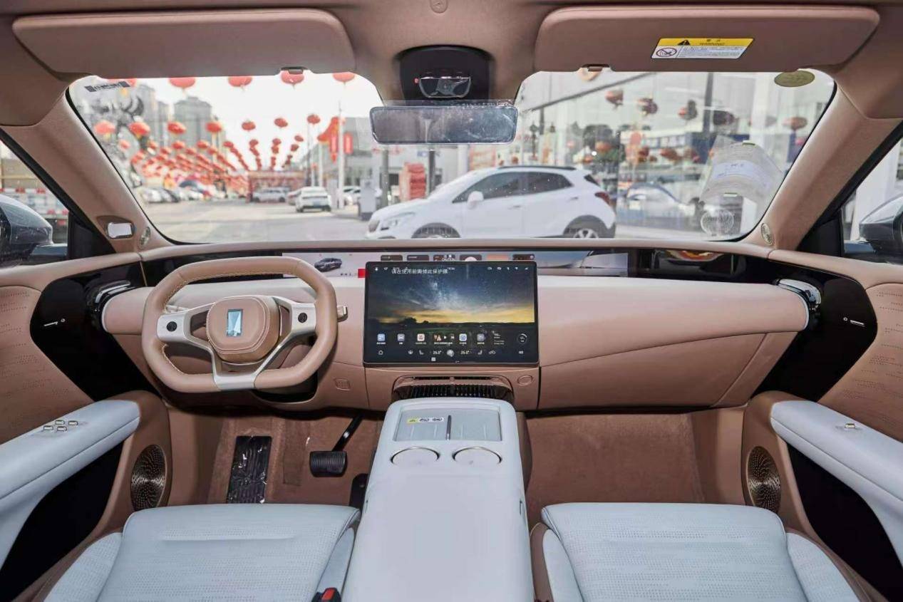 阿維塔07 Pro+版殺入20萬以內,乾崑智駕正面迎戰天神之眼C?