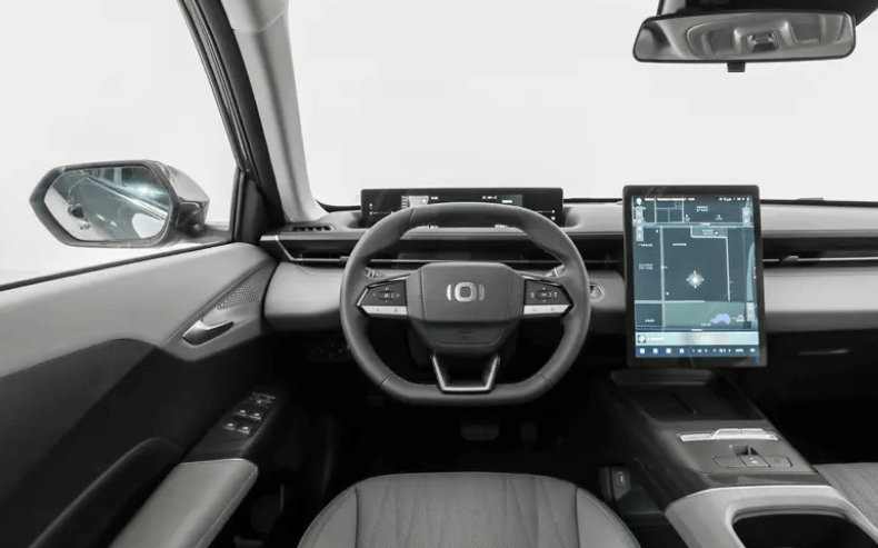 三種駕駛模式隨心切換,長(zhǎng)安啟源A05駕控體驗(yàn)