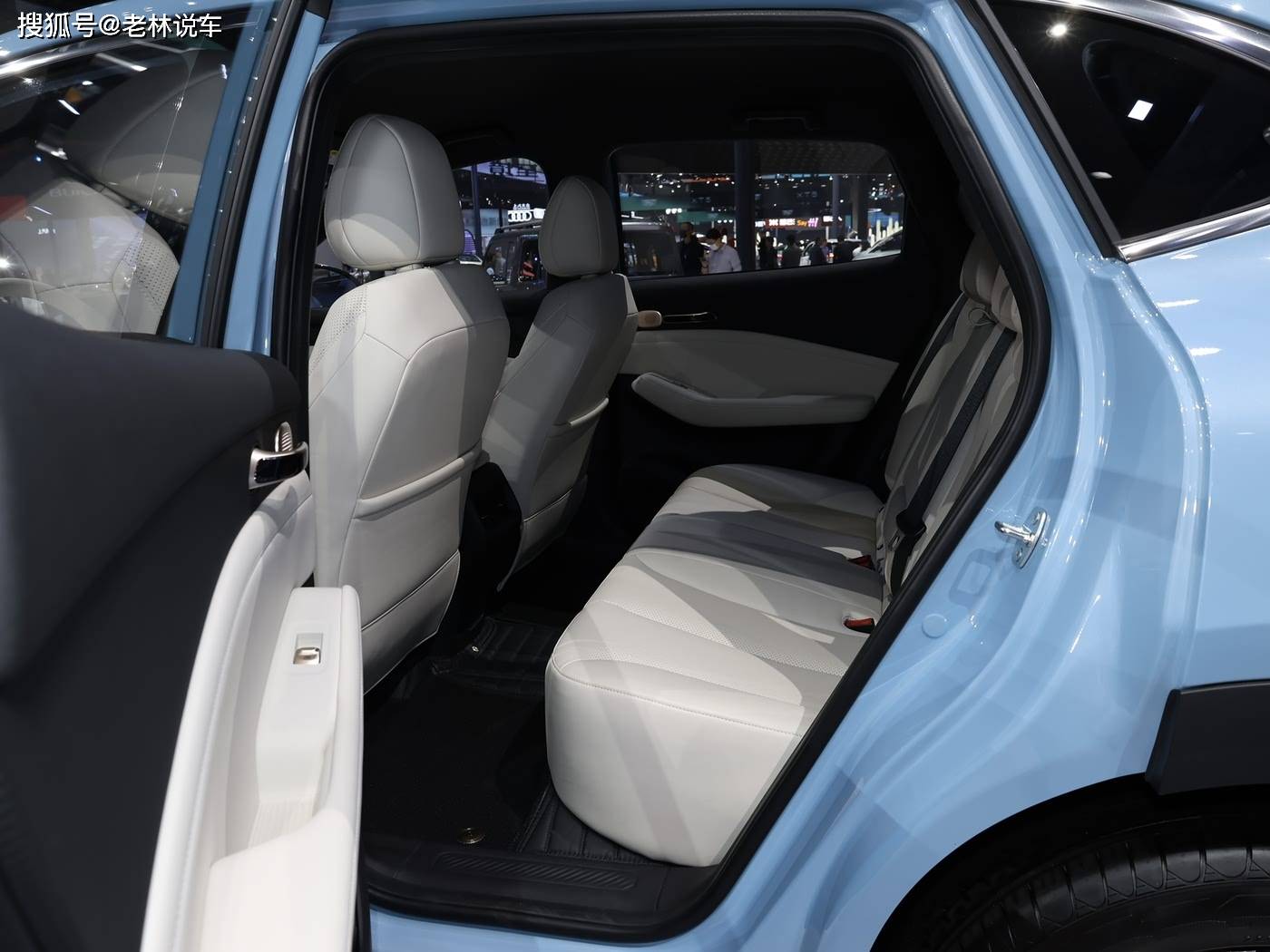 小米YU7的“平替”車型,外觀很相似,配高階智駕,優惠完才9萬多