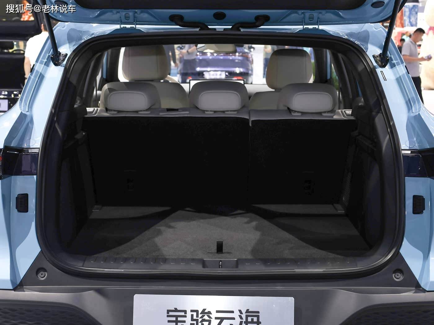 小米YU7的“平替”車型,外觀很相似,配高階智駕,優惠完才9萬多