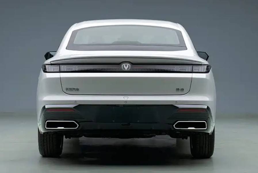 這才叫“人民的長安”!長安下半年將推3款新轎車,有你的菜嗎?