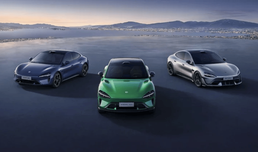 小米汽車(chē):一邊爆單,一邊被“截胡”