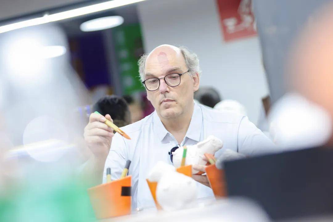 洛陽絕了!百年寶馬硬核撩動千年唐風運河密碼