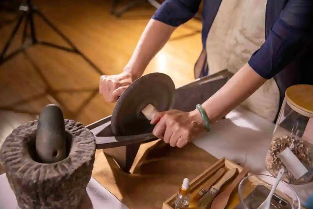 洛陽絕了!百年寶馬硬核撩動千年唐風運河密碼