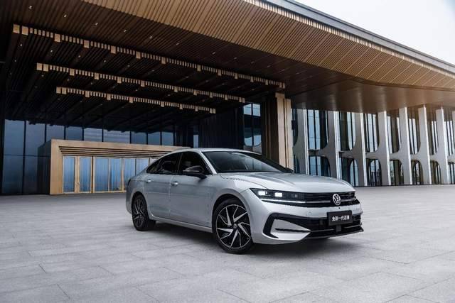 6月“最好賣的”十大燃油車:朗逸排第一,帕薩特擠進前十