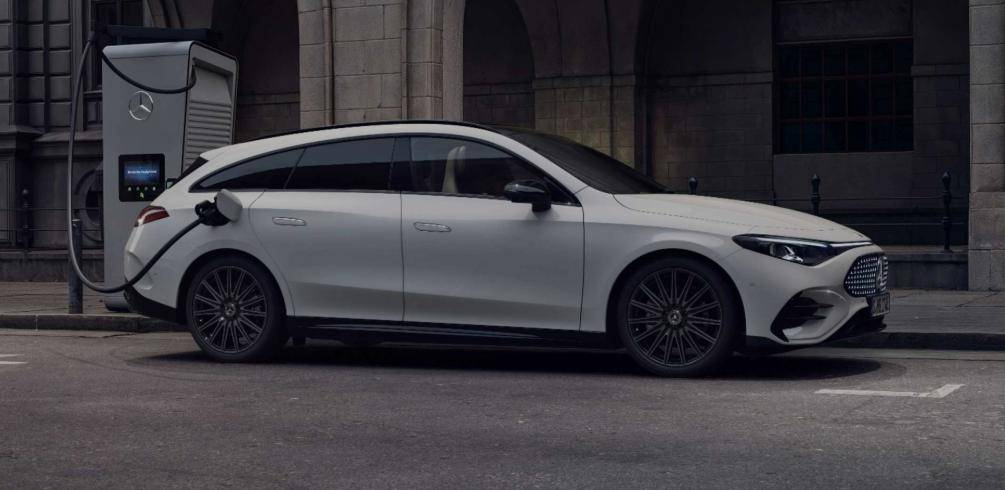 奔馳首款純電獵裝來(lái)了,761km續(xù)航+三聯(lián)屏夠香嗎?