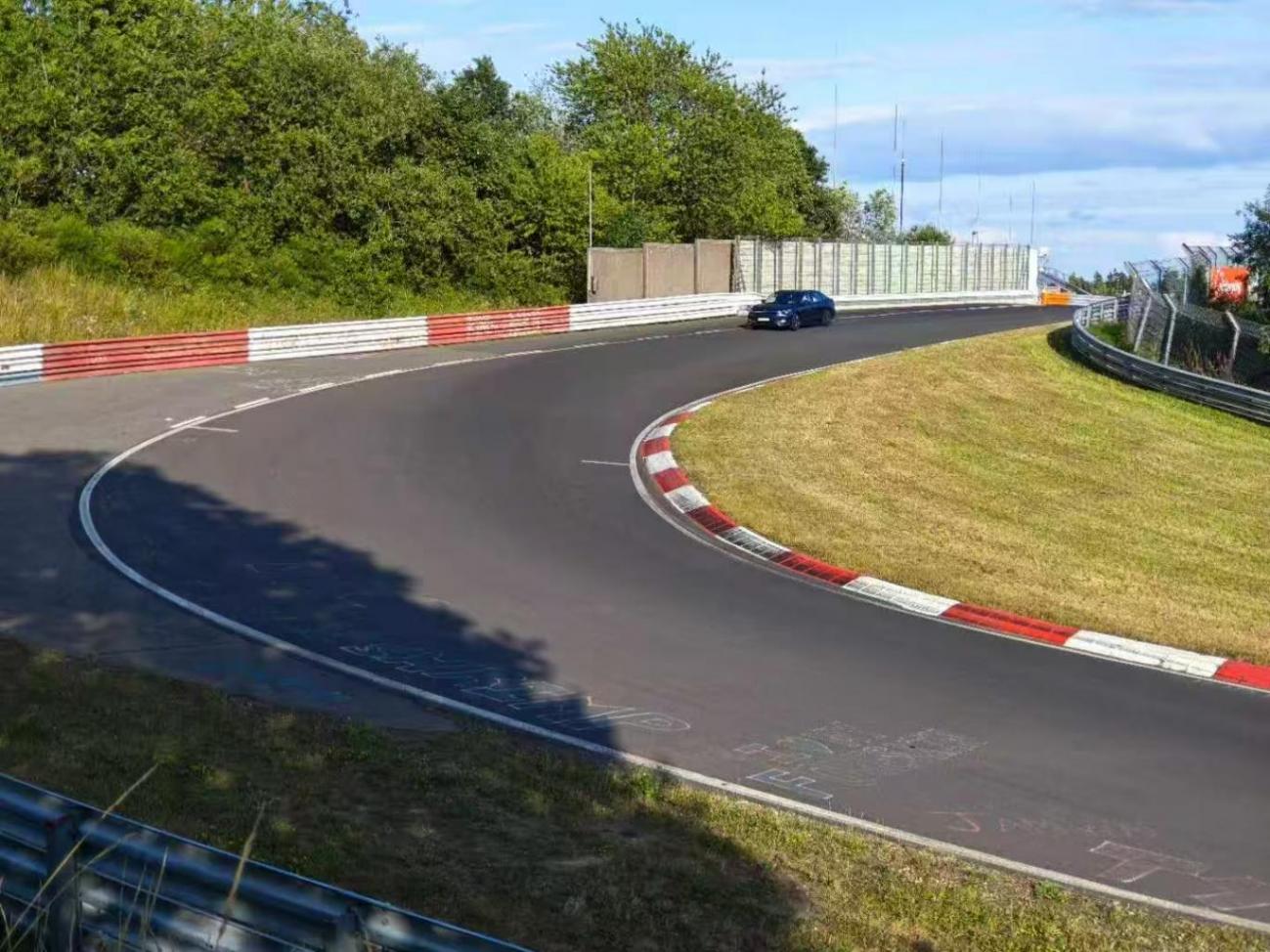 吉利多款車型在紐北賽道進行測試標定