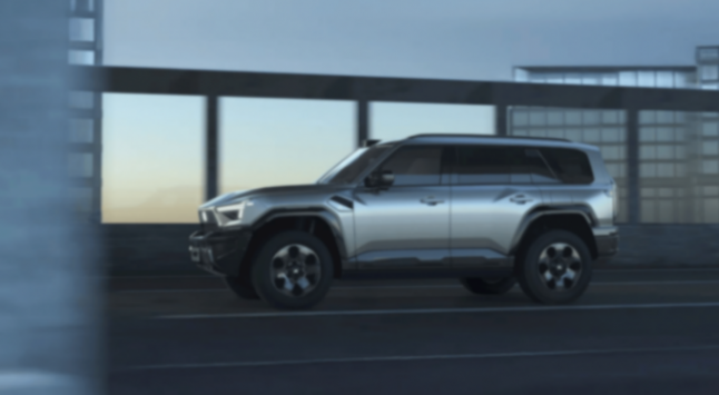 猛士M817試駕報(bào)告:硬派越野與智能科技的完美融合