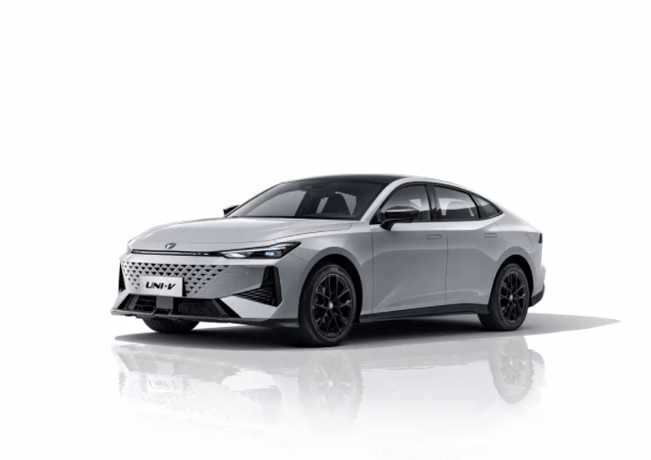 新款上市3個月銷量未見起色 長安UNI-V再推新款能否改命?