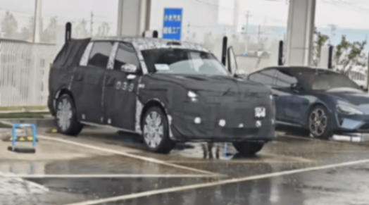 小米增程式SUV諜照,尺寸不小,可以和理想正面競(jìng)爭