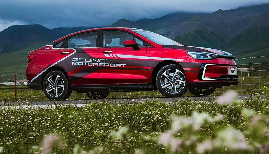 從熱銷期待到冷淡!這些純電車型為何集體“啞火”