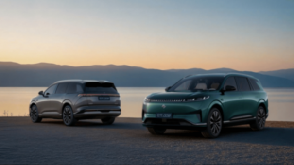 都在打造“移動之家”,2026款東風(fēng)奕派eπ008六座版會比標(biāo)桿強多少?