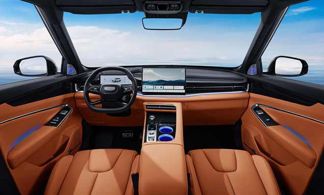 全新博越9萬出頭預售 “友商”都緊張了