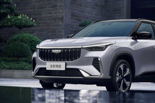 全新博越9萬出頭預售 “友商”都緊張了