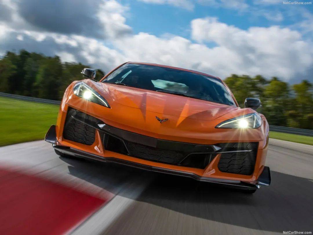 上千臺老款克爾維特Z06砸手里,只能給新款與更強的ZR1X讓位