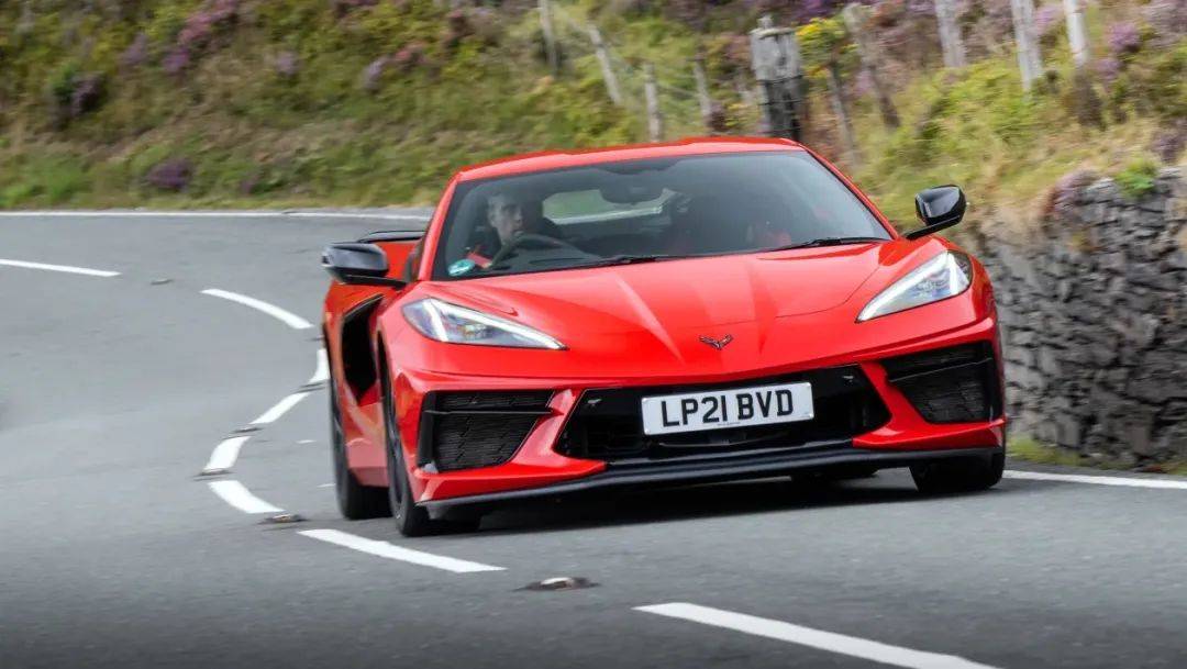 2025年雙門硬頂TOP 9,性能、操控與個性我全部都要