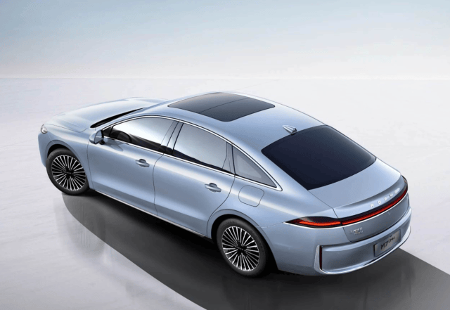 榮威M7 DMH預售一周賣爆:“長續航真混動”重塑B級插混標準