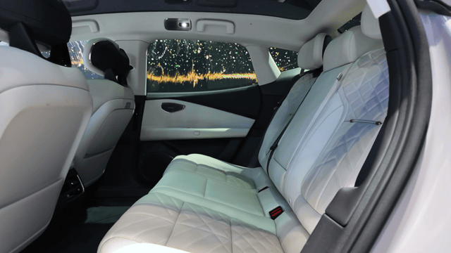 限時16.38萬元起,領克10 EM-P:標配雙電機+激光雷達,值么?