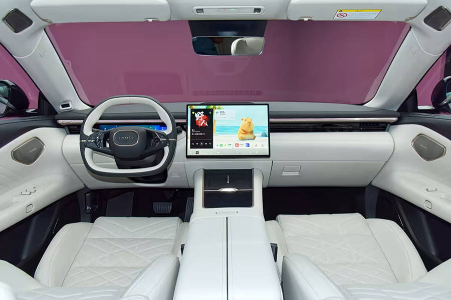 限時優惠價16.38-20.18萬元 領克10 EM-P正式上市