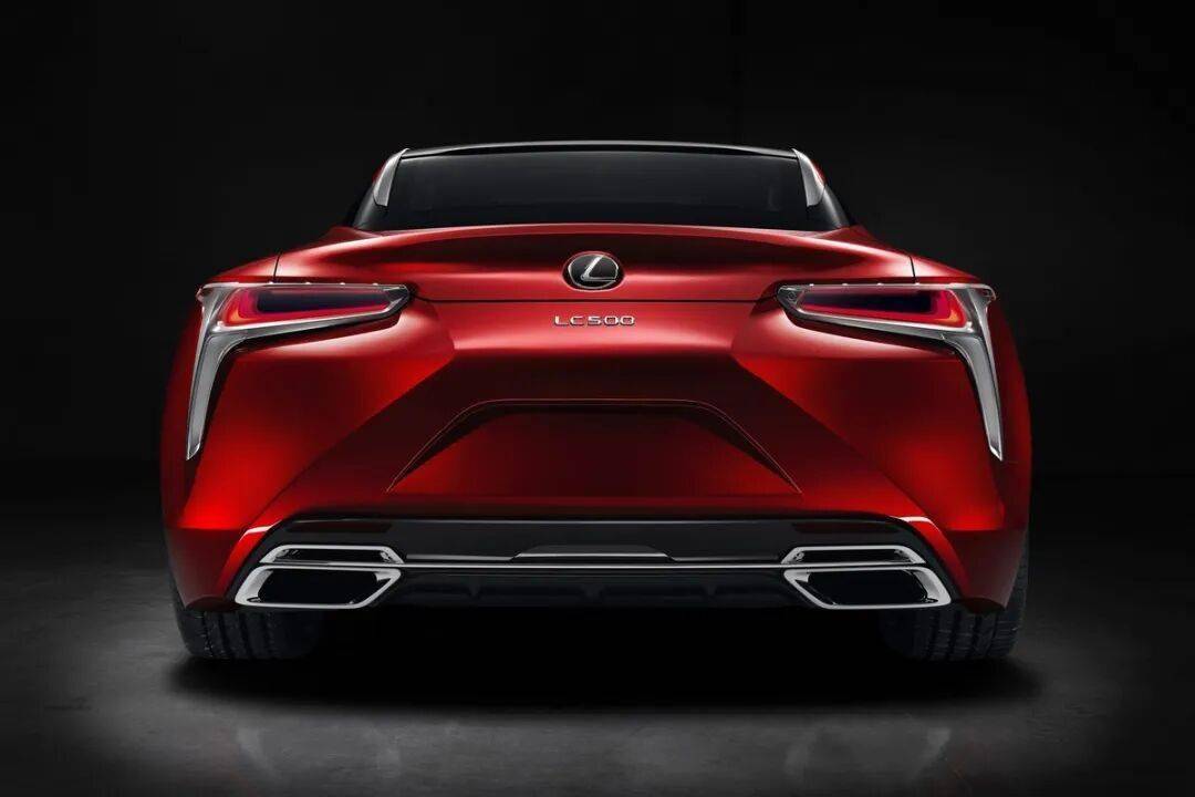 公路上的藝術(shù)品,雷克薩斯LC500