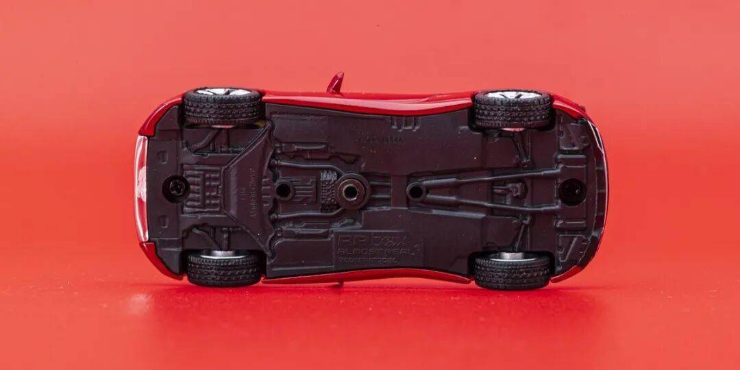 公路上的藝術(shù)品,雷克薩斯LC500