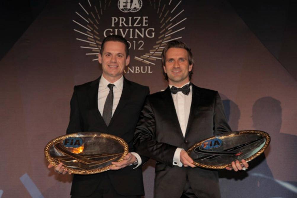 技術:500km/h的U9X好開嗎?開仰望破紀錄的老外Basseng告訴你