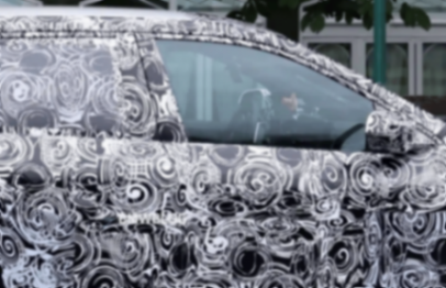 全新寶馬iX1諜照曝光!預計換裝全新設計,續航或達600Km