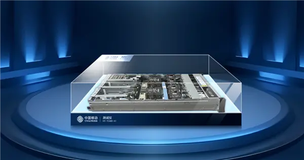 飛騰聯合中國移動智慧家庭運營中心、中國移動研究院、北京信而泰科技,共同發布了“中國移動全國產400G高端網絡測試儀” 全國產40萬兆網絡測試儀發布!64核心國產飛騰處理器