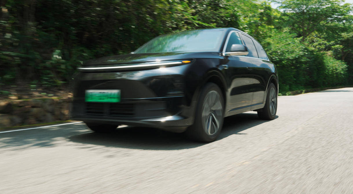 為啥增程車銷量都好,是因為純電續(xù)航長比插混更適合家用嗎?