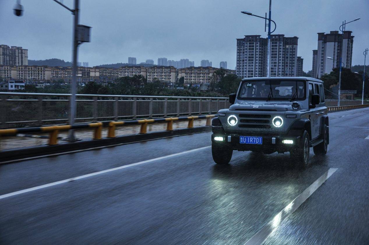 不是復古 而是回到越野本能212 T01柴油版試駕