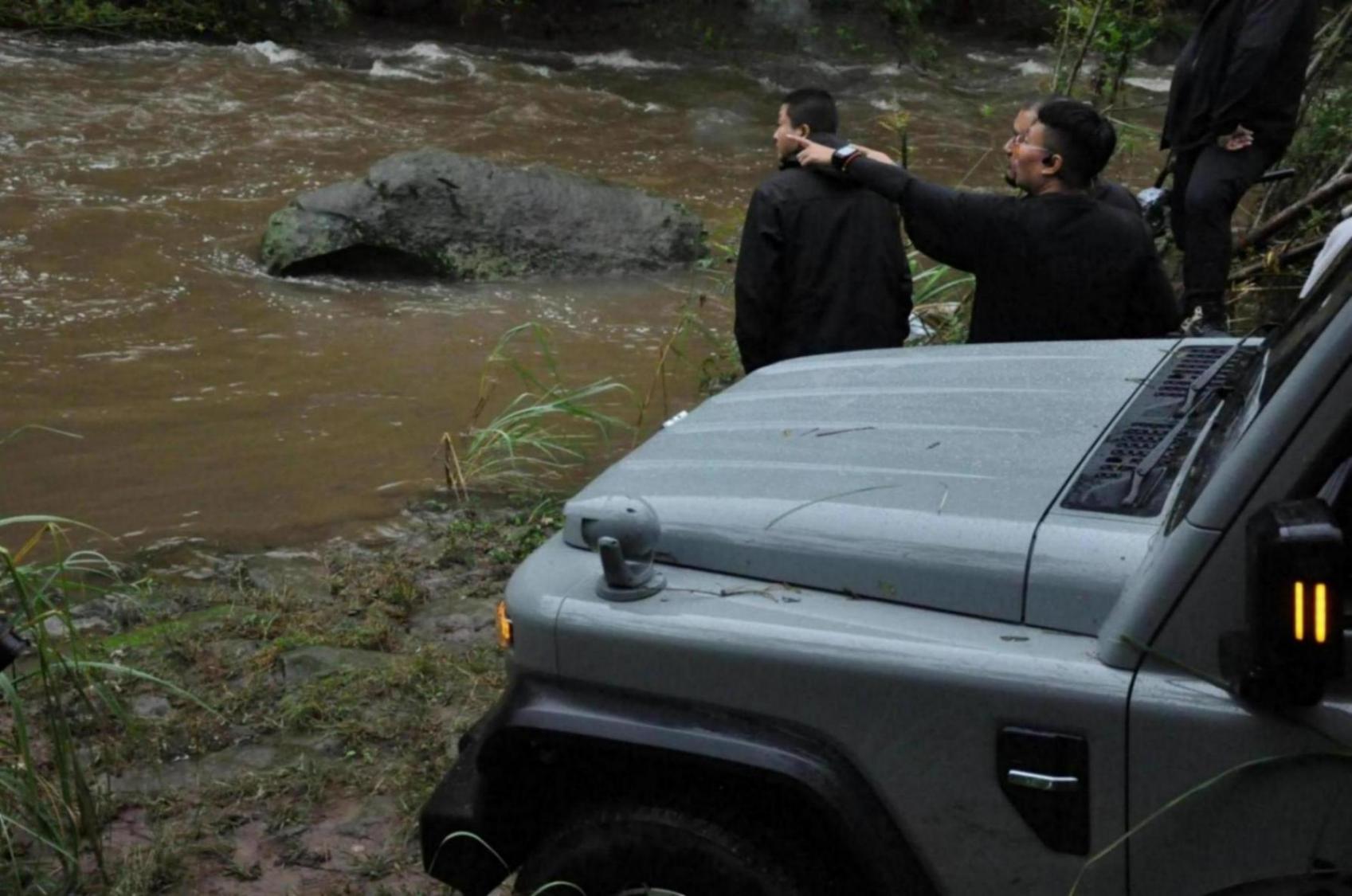 不是復古 而是回到越野本能212 T01柴油版試駕